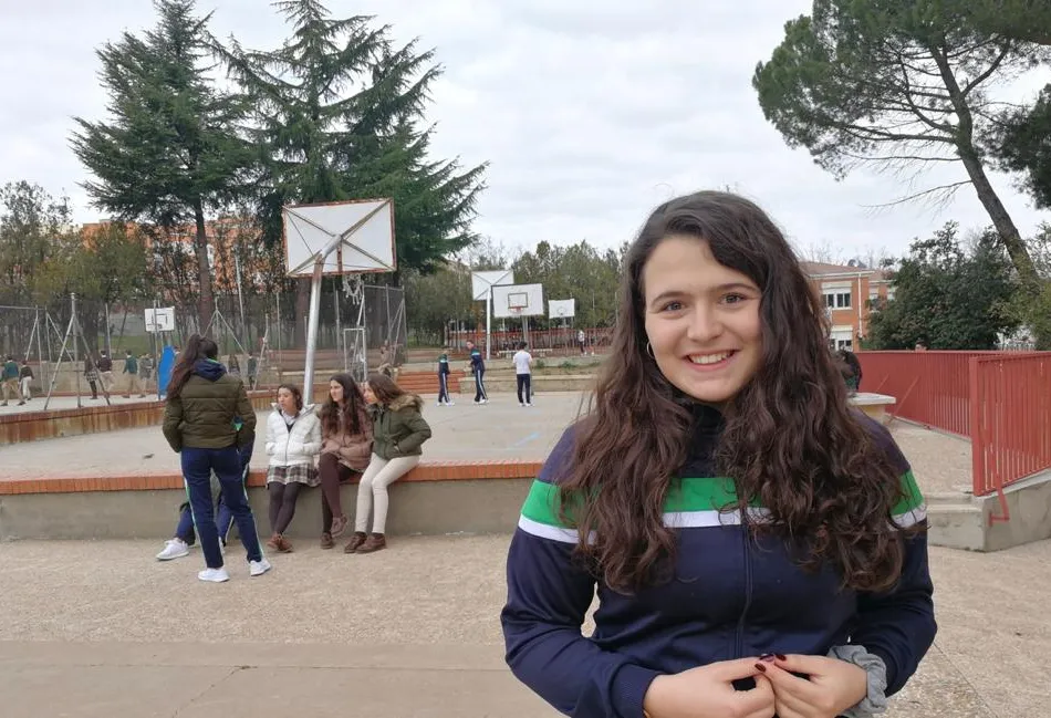 Lucía Resano, alumna que cursará Bachillerato en Canadá gracias a una Beca FAO. Foto: Colegio Santa Teresa de Jesús