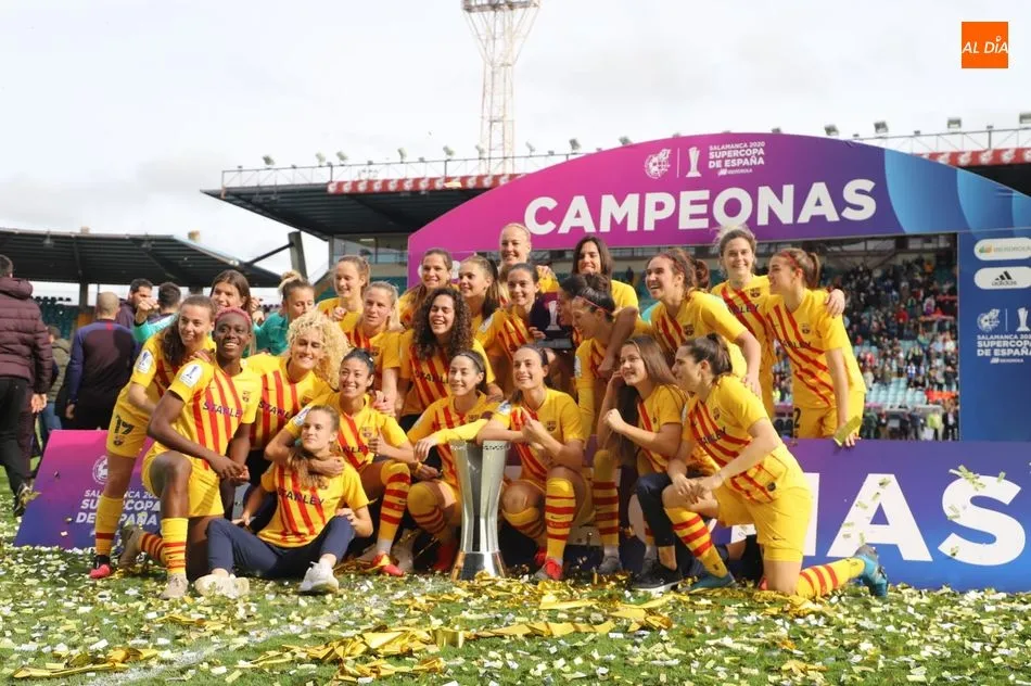 El Barcelona celebra la Supercopa / Lydia González