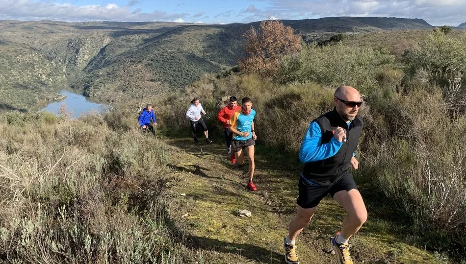 La 1 cierra el Telediario de la tarde con la carrera Secretos del Duero de Aldeadávila  