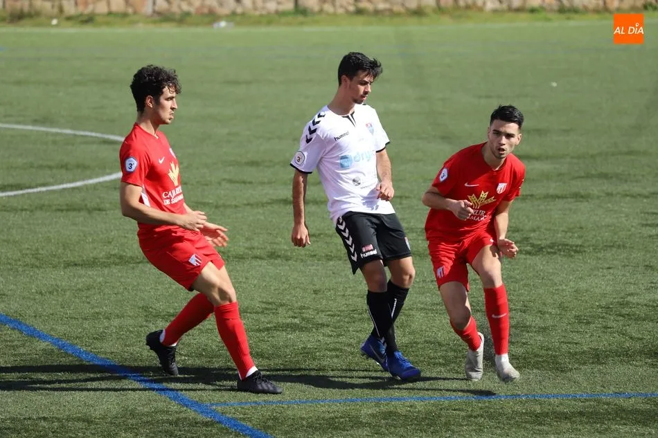 Un momento del choque / Lydia González