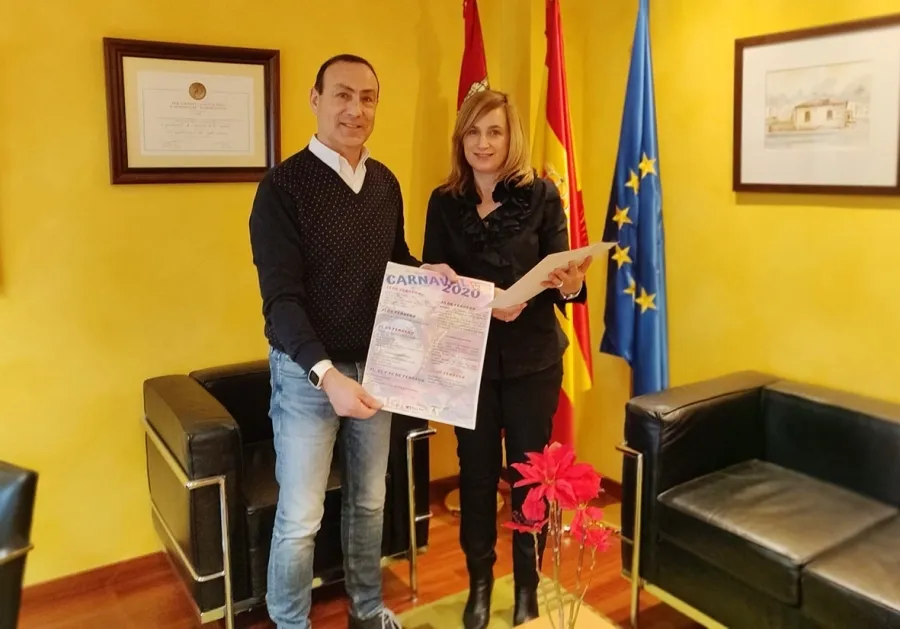 Presentación del cartel que anuncia la programación del Carnaval de Carbajosa de la Sagrada