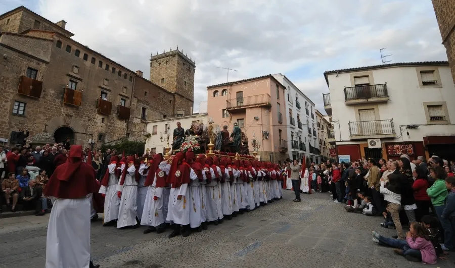 Una de las procesiones de Plasencia. Foto Turismo Cáceres