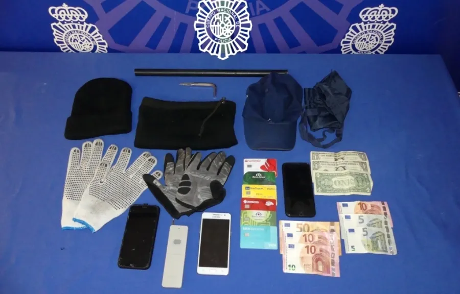 Parte del material intervenido en estas detenciones