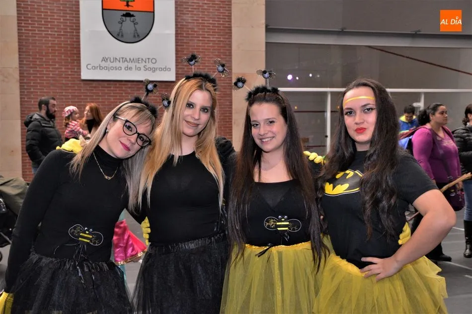 Los disfraces en grupo fueron la nota común| Fotos: Ángel Merino y Ayuntamiento de Carbajosa