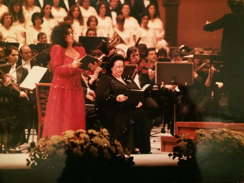 Caballé, ya fallecida, durante un recital