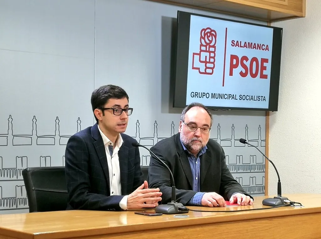 Los concejales del PSOE José Luis Mateos y Juan José García