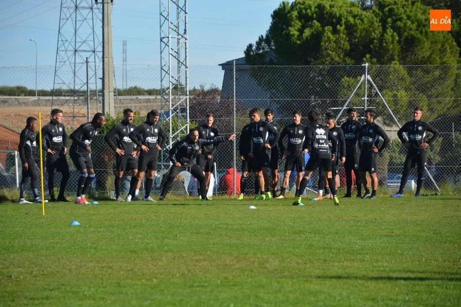 Un entrenamiento de Unionistas / Anexo