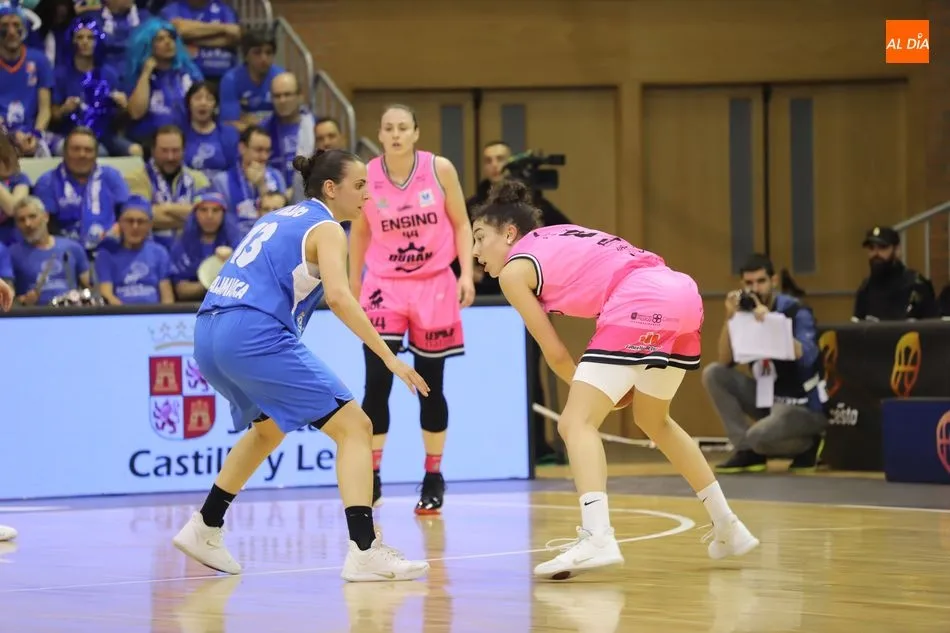 Vilaró defiende a una adversaria