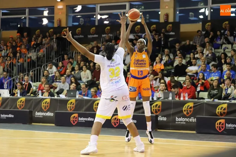 Una acción del encuentro / Lydia González