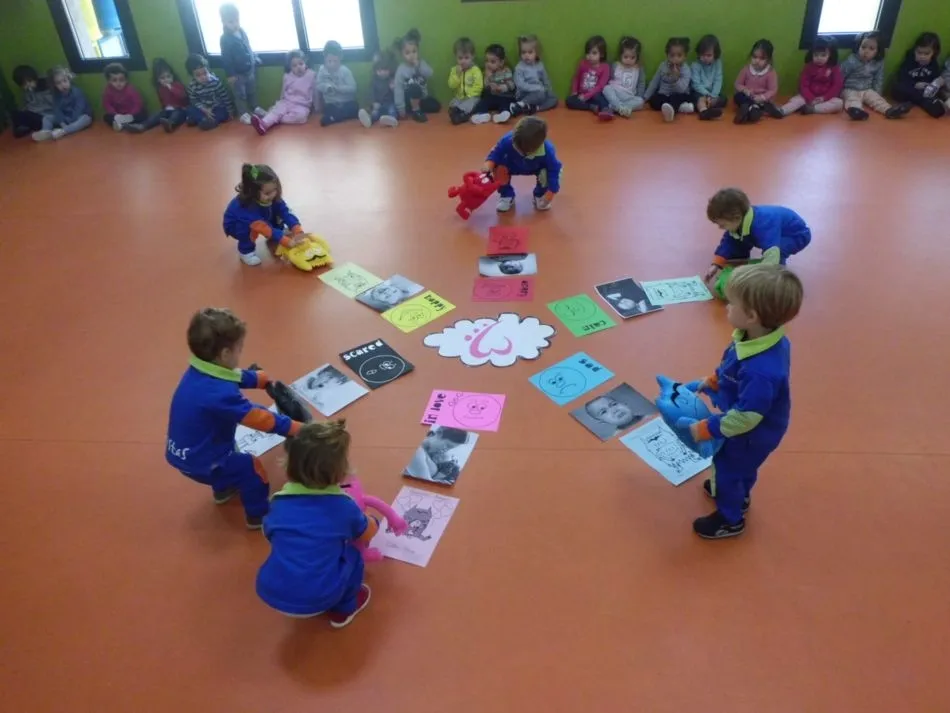 Las actividades en el centro y fuera de élson numerosas a lo largo del año