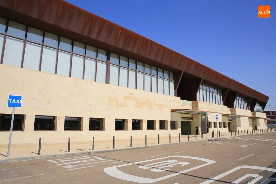 Muchos aeropuertos, como Matacán en Salamanca, no pueden operar con numerosos países del mundo por el coronavirus