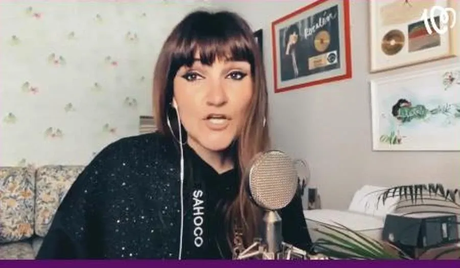 Rozalén, una de las artistas que se ha sumado a esta versión