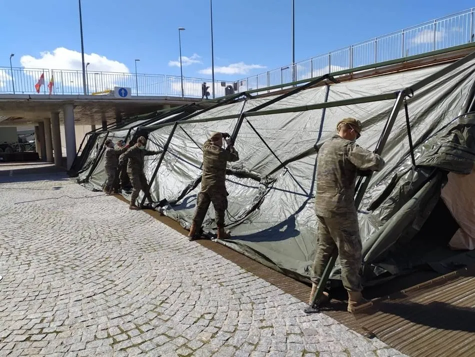 El Regimiento de Ingenieros nº 11 trabaja ahora en la ampliación del Hospital de Sabadell