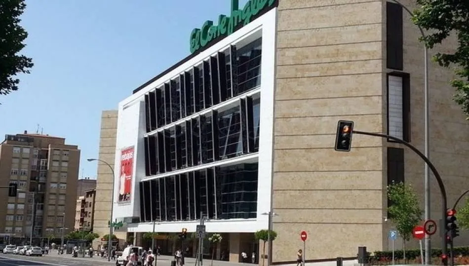 El Corte Inglés reparará smatphones y tablets a domicilio (lo recogerá y lo devolverá una vez arreglado) | ARCHIVO