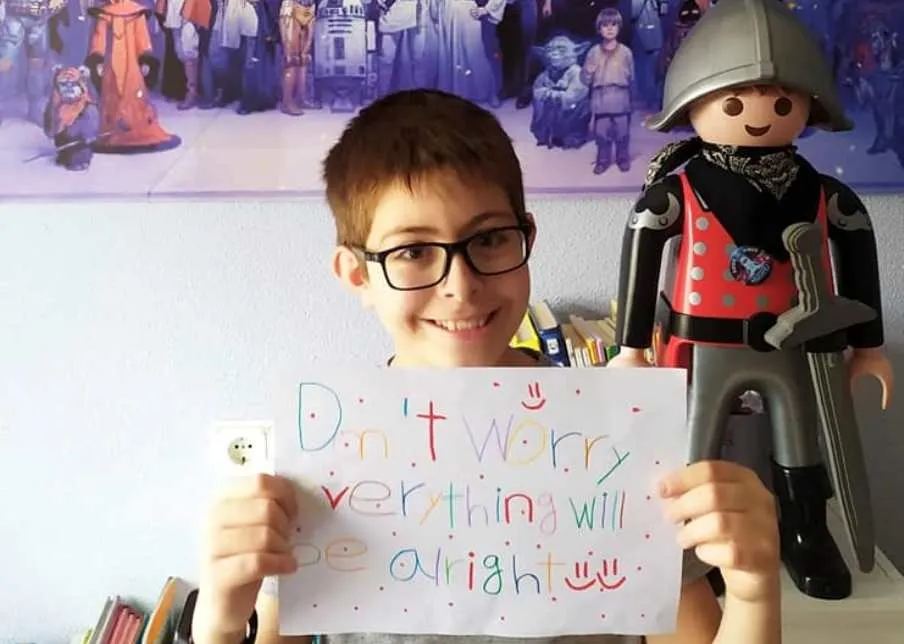 Uno de los usuarios de la biblioteca municipal de Cabrerizos, que participaba en una de las iniciativas