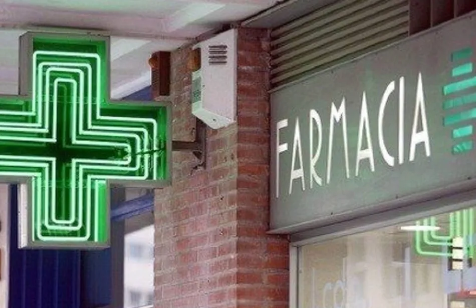 Fachada de una farmacia
