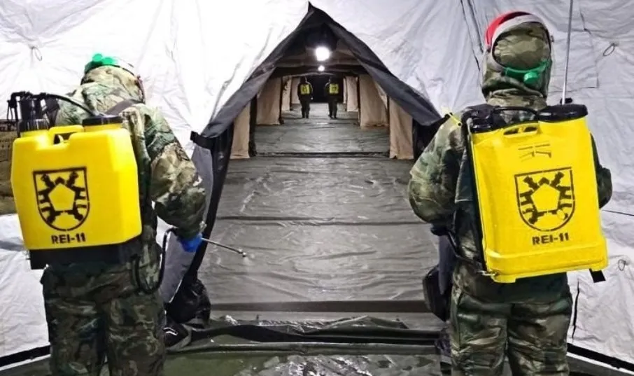 Dos de los soldados del REI 11 en Segovia