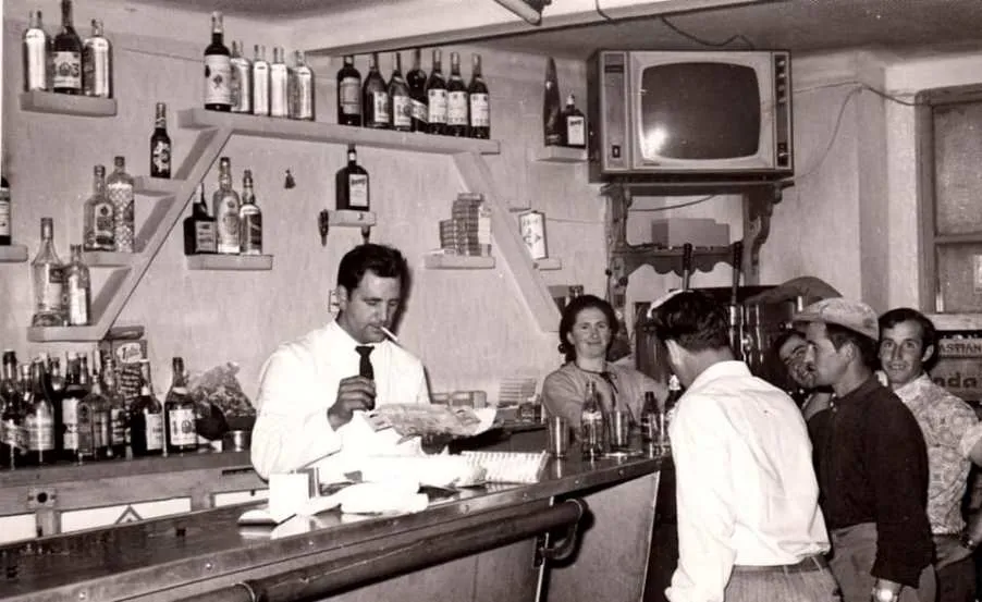 Los bares de los pueblos
