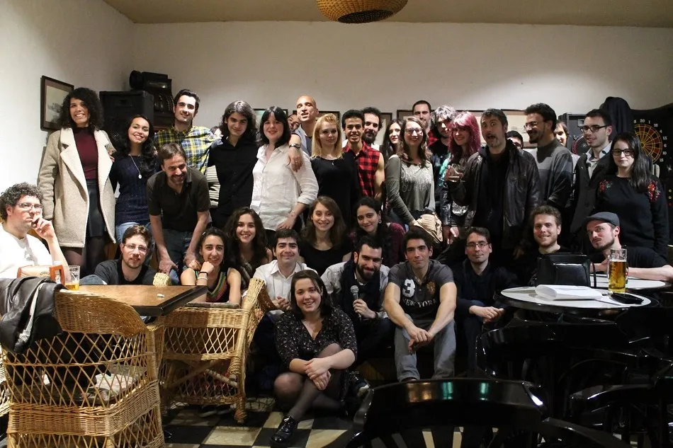 La intención es reencontrarse y compartir versos, canciones y relatos desde sus casas