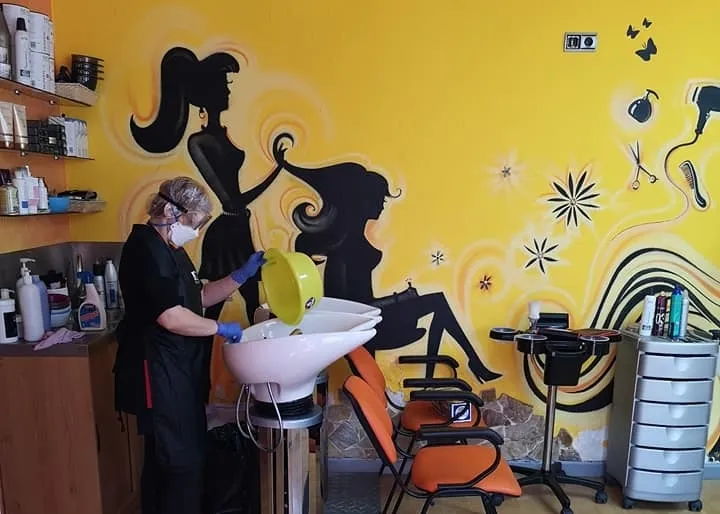 Peluquería Angélica. / Imagen ofrecida por el Ayuntamiento de Villoria