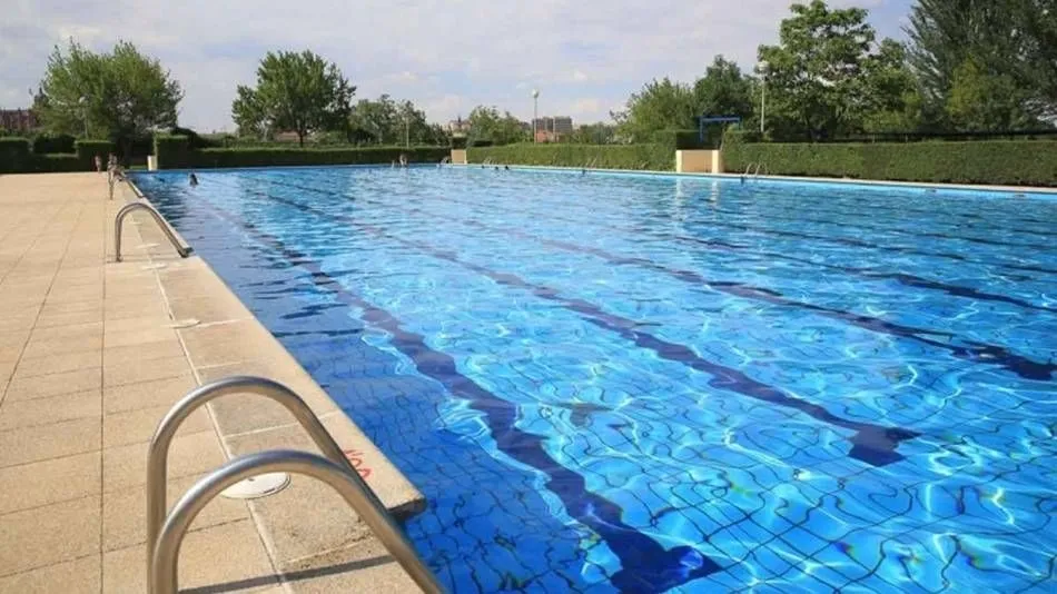Las piscinas, pendientes de la evolución de la pandemia del coronavirus
