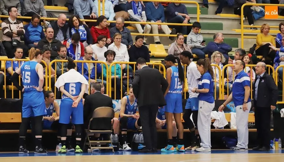 Avenida llegó a la interrupción de la competición nacional como primer clasificado