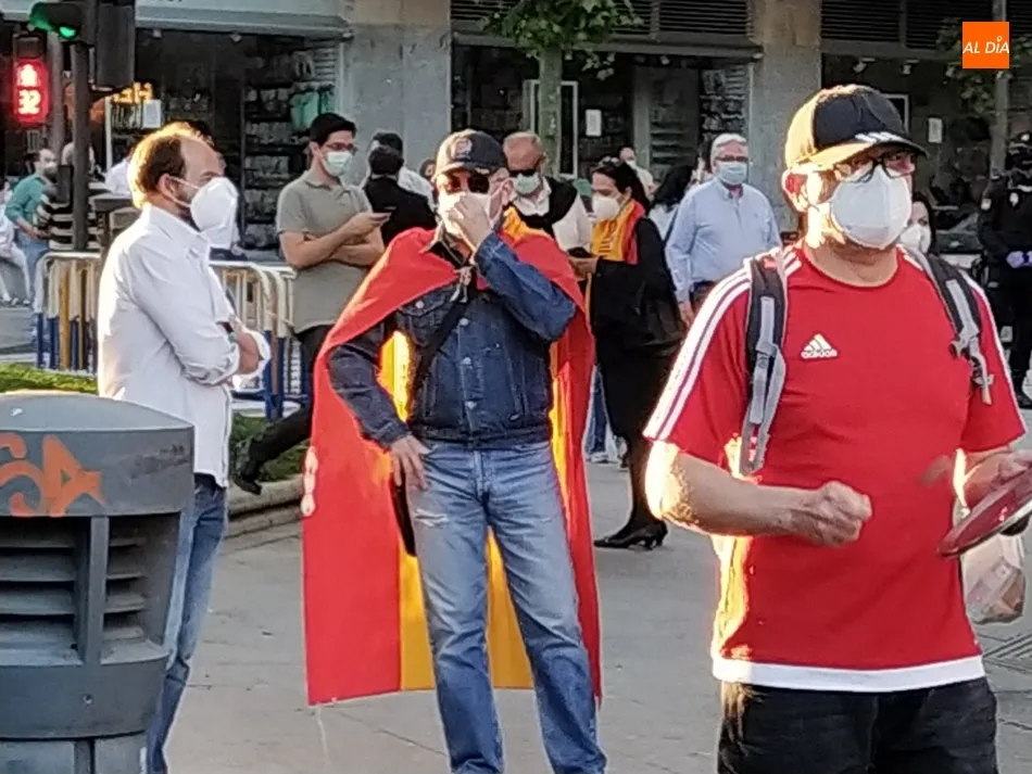 Participantes en la protesta de este lunes en Salamanca