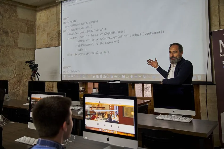 La UPSA asciende al top 3 de las universidades españolas en Enseñanza y Aprendizaje