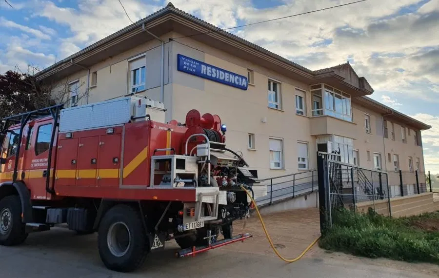 Tareas de desinfección en una residencia de la provincia de Salamanca