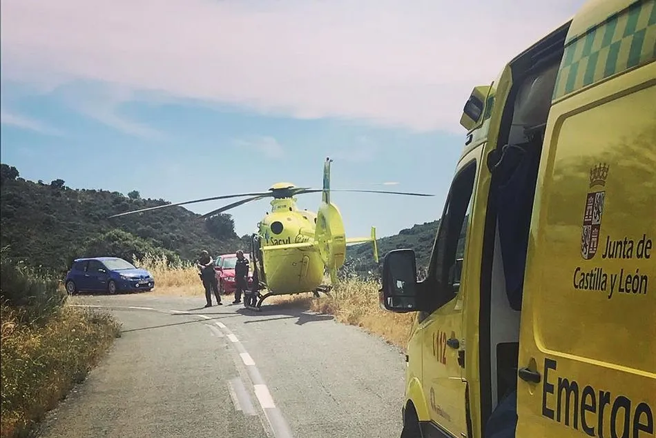 Lugar del accidente donde fueron atendidas dos personas - Helicóptero Medicalizado Salamanca