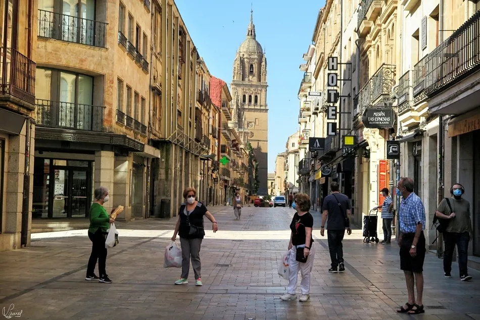 Las restricciones se reducirán en Salamanca a partir del lunes, si se confirma el paso a fase 3. Foto de archivo de M. Lamas