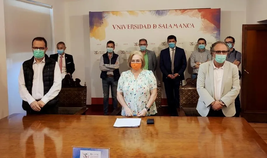 Presentación en la USAL de la campaña de diagnóstico y análisis con test sobre la COVID-19. Foto EP