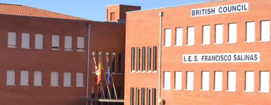 Fachada del IES Francisco Salinas, uno de los centros seleccionados en Salamanca