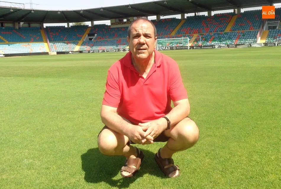 Emilio García, presidente de la Peña Blanquinegra: Nunca entendimos cómo la Unión se...