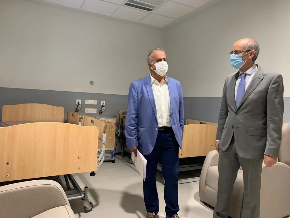 Javier Iglesias, presidente de la Diputación, en su visita a la residencia asistida - Diputación de Salamanca