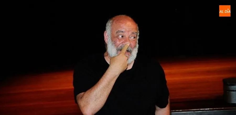 Fernando Saldaña, actor y mago