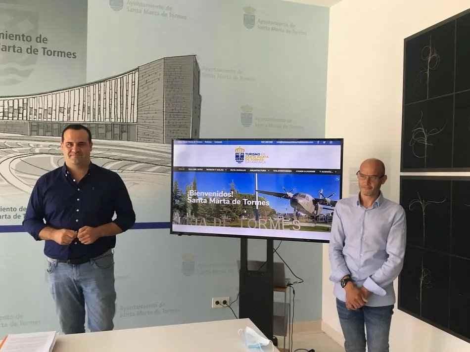 Presentación del nuevo Plan de Turismo en el Ayuntamiento de Santa Marta