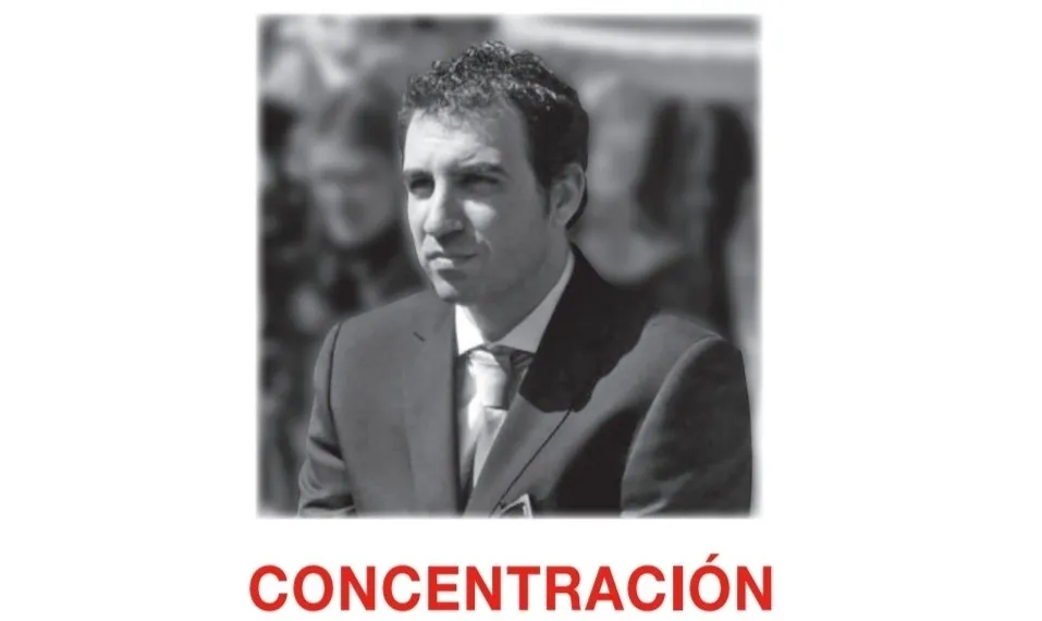 Cartel de la concentración con la imagen del fallecido
