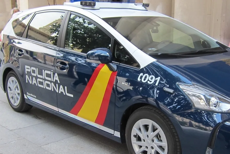 Vehículo de la Policía Nacional