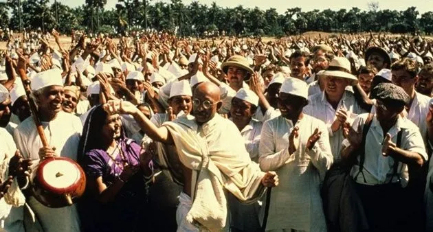 Fotograma de la película Gandhi