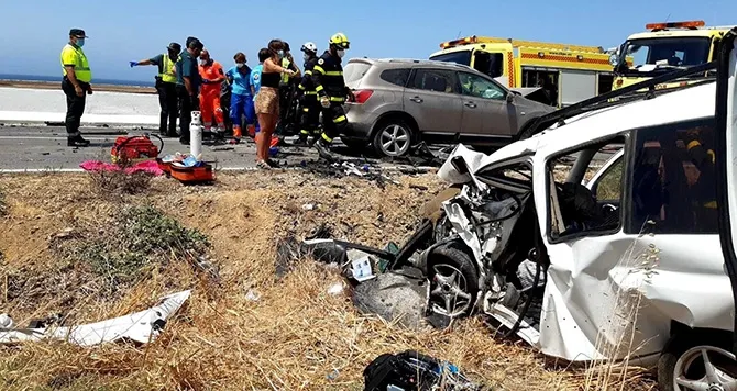 Accidente en la CA-2233 Conil-El Palmar.EP