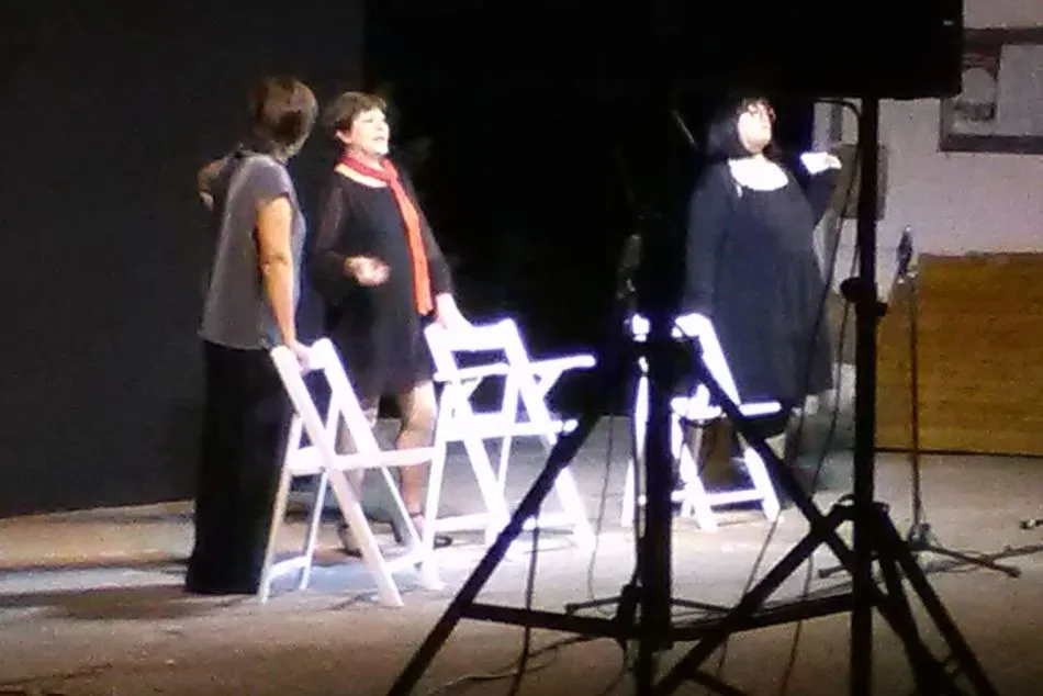 Divinas Comedias representó en Barceo En femenino