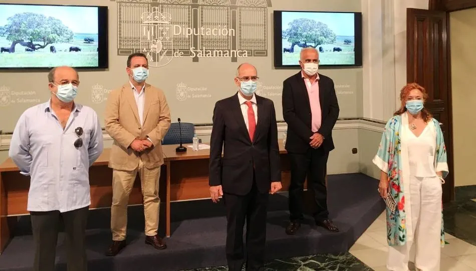 Presentación del I Certamen Encina Charra impulsado por la Diputación de Salamanca