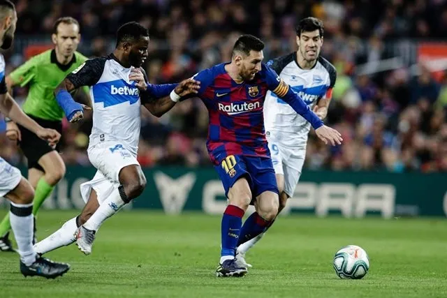 Messi jugando con el FC Barcelona - Europa Press