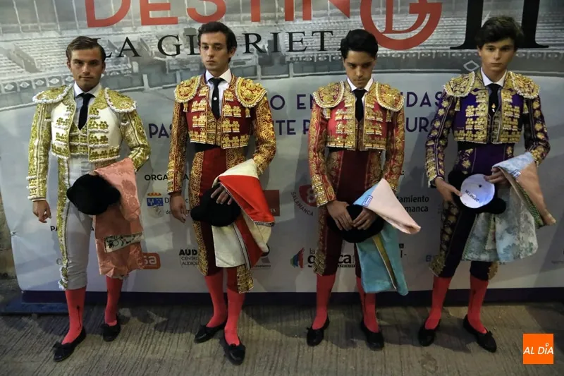 Terna protagonista de la cuarta entrega del programa Destino Glorieta. Fotos: Miguel Hernández