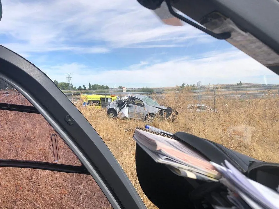 Estado en el que ha quedado el vehículo siniestrado. Foto: Helicóptero medicalizado Salamanca