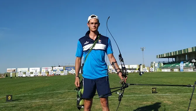 El salmantino Carlos Iglesias consigue la plata en el último Gran Premio de España de Tiro con Arco