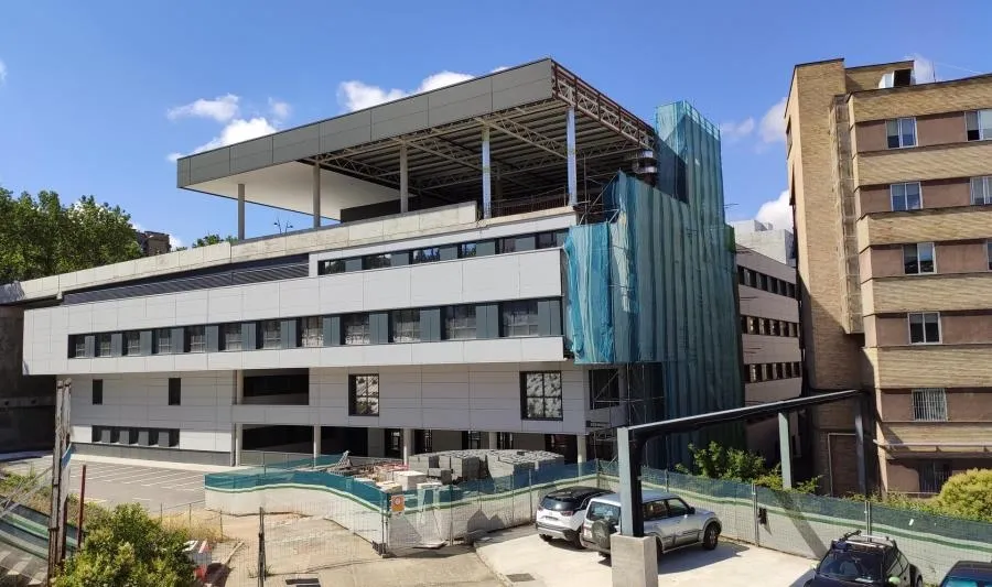 Uno de los edificios del nuevo Hospital de Salamanca