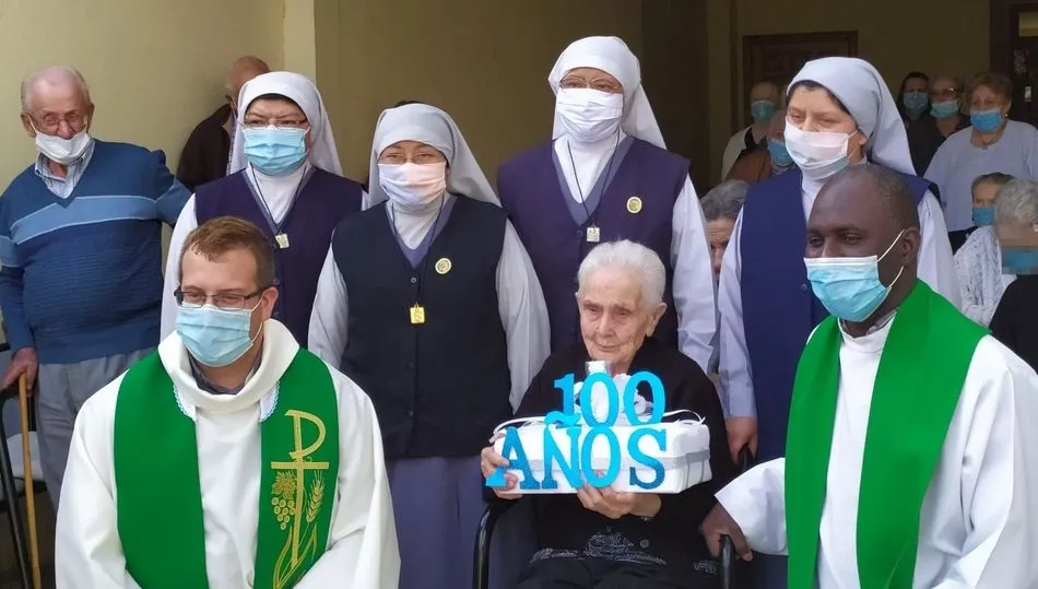 Mariana Martín Rodríguez cumple 100 años en la residencia de Vilvestre