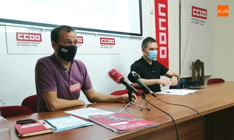Rueda de prensa de José Fernando Luengo Becerro, secretario de Medio Ambiente de CCOO en Salamanca, y Miguel García Rodríguez, técnico de Medio Ambiente de CCOO CyL. Foto de Lydia González
